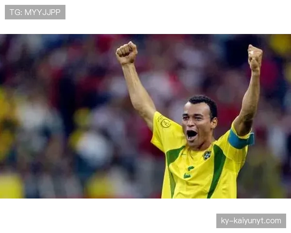 从传中到内切：阿尔维斯与卡福如何重塑边后卫的进攻重心