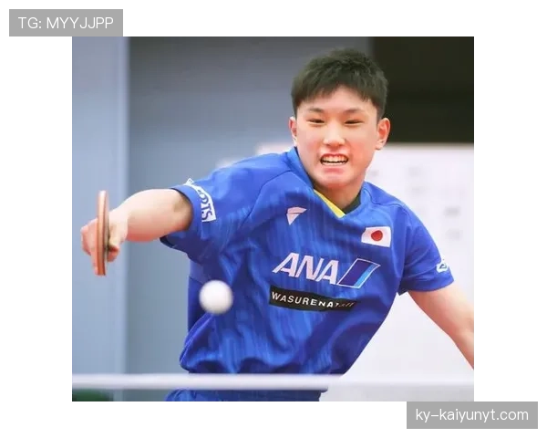 张本智和训练完直接冲去吃拉面，这自律和放纵切换得太丝滑了吧