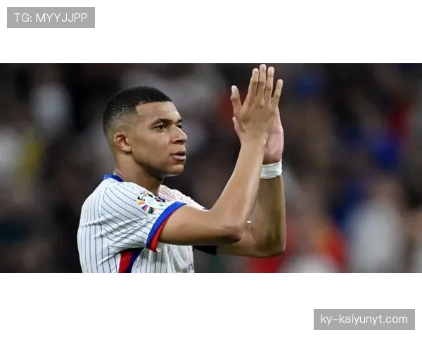 姆巴佩机场随手背的包，我都怀疑自己努力的意义了